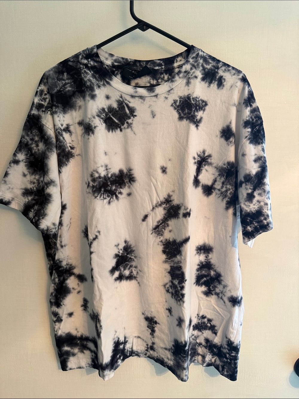 Men's Black & White Tie-Dye Crewneck T-Shirt